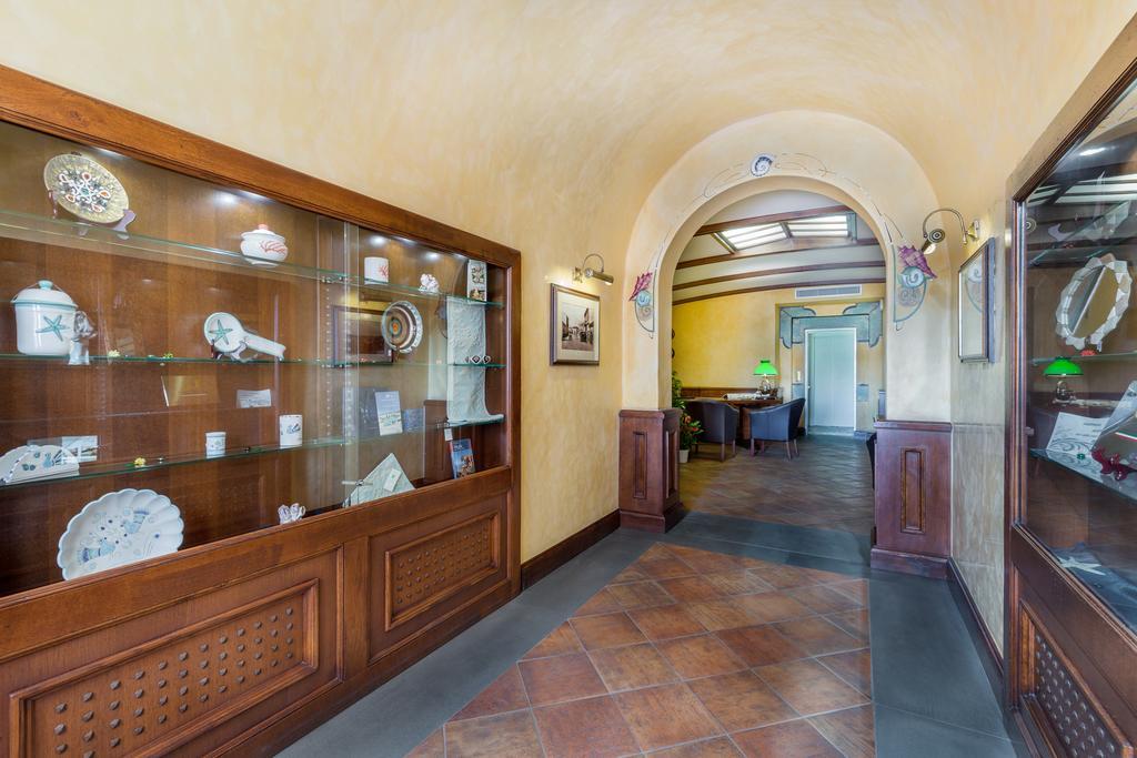 La Vecchia Fonte Boutique Hotel Palau Exterior foto